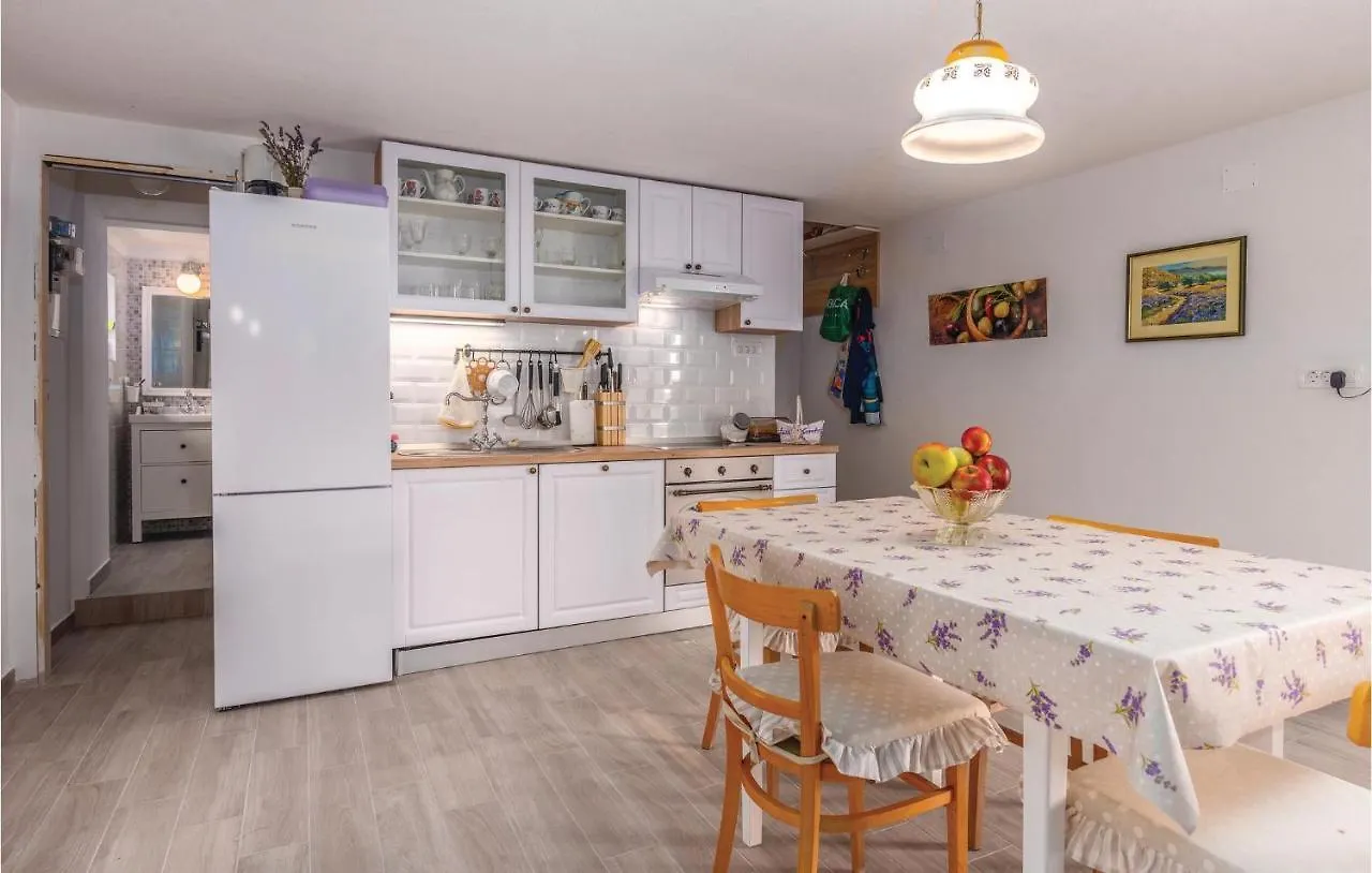 Holiday home Nice Home In Cres With House Sea View