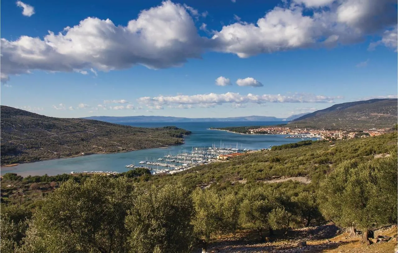 Nice Home In Cres With House Sea View