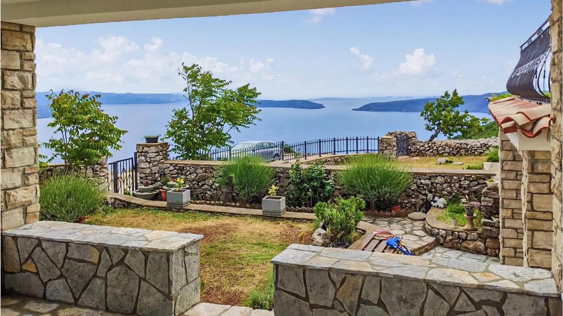 Nice Home In Cres With House Sea View 0*,