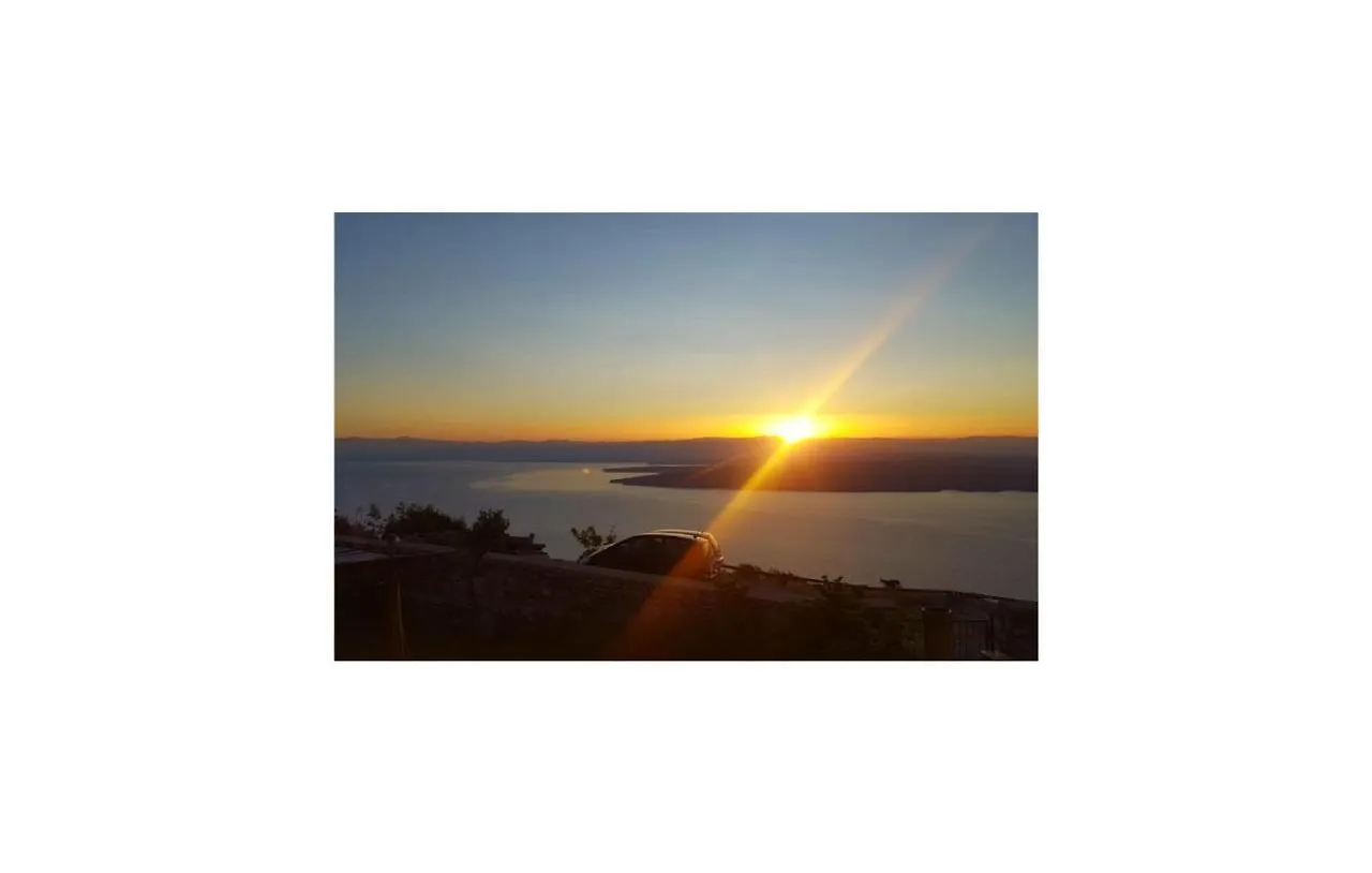 Nice Home In Cres With House Sea View Holiday home