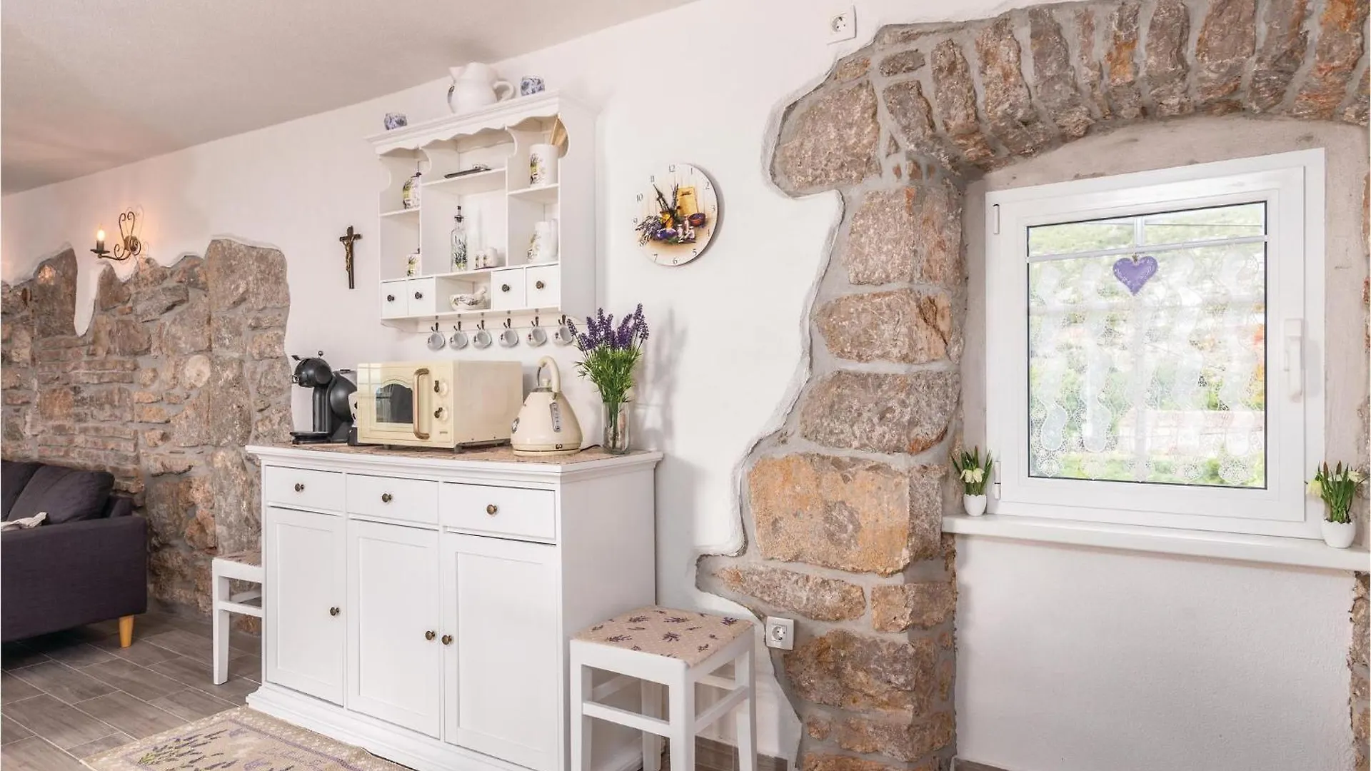 Nice Home In Cres With House Sea View